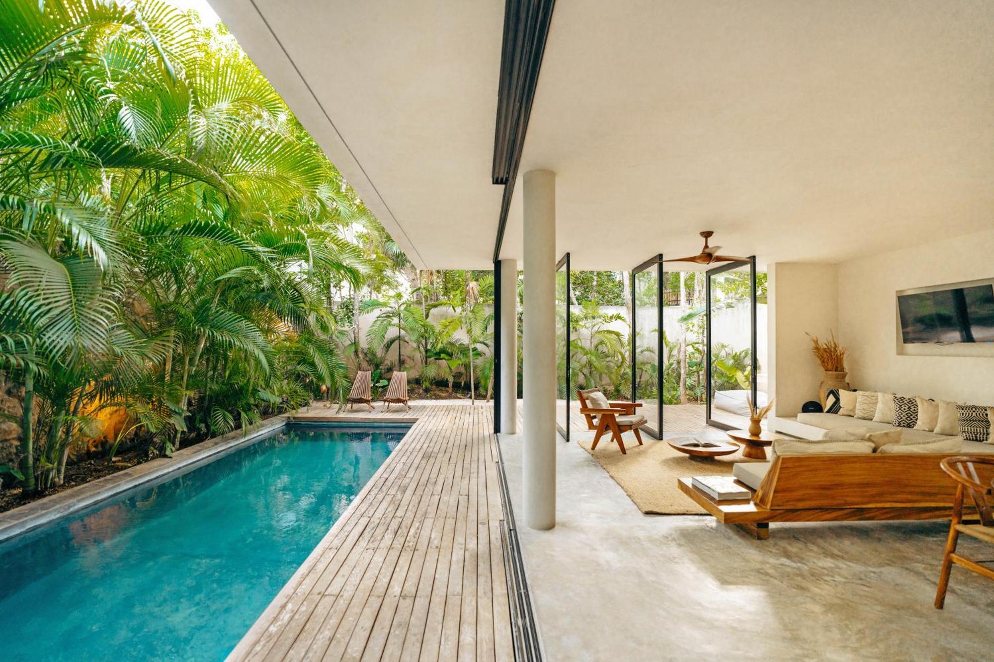 Casa Areca: Award-winning Architectural With Concierge Villa